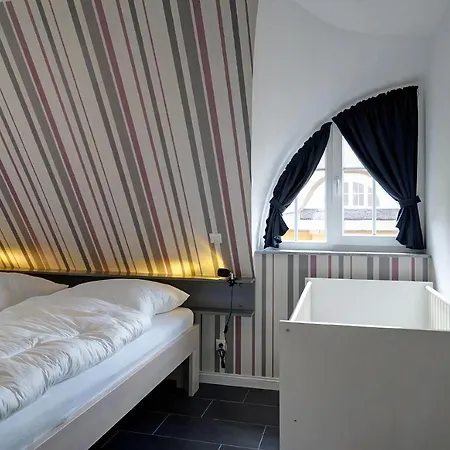 Reethaus Leda In * Glowe